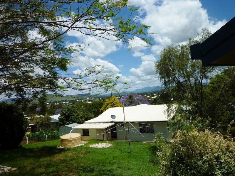 4 Henselin Street, Boonah QLD 4310