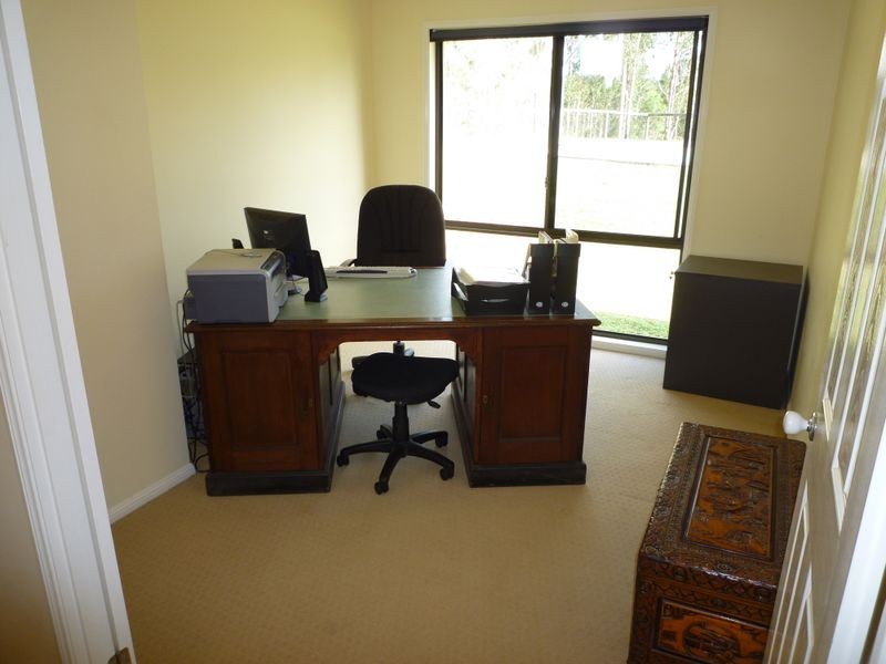 10 Richdale Court, Deebing Heights QLD 4306