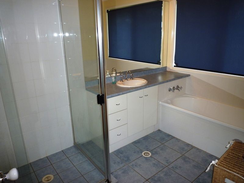 10 Richdale Court, Deebing Heights QLD 4306