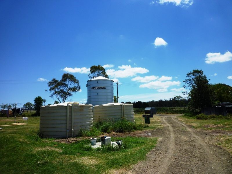 354 Mount Walker West Road, Calvert QLD 4340