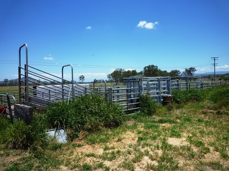 354 Mount Walker West Road, Calvert QLD 4340