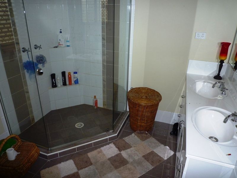 4 Moore Close, Blenheim QLD 4341