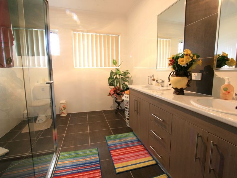 10 Graham Court, Blenheim QLD 4341