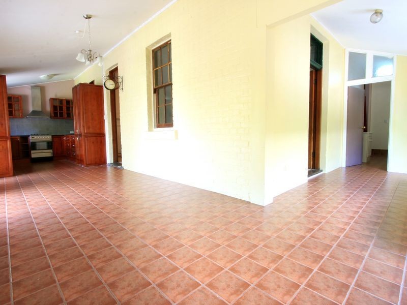 10 Murphy Street, Ipswich QLD 4305