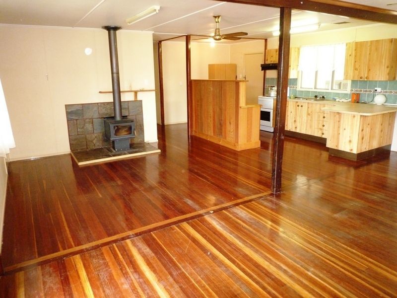 2 Trevlac Street, Rosewood QLD 4340