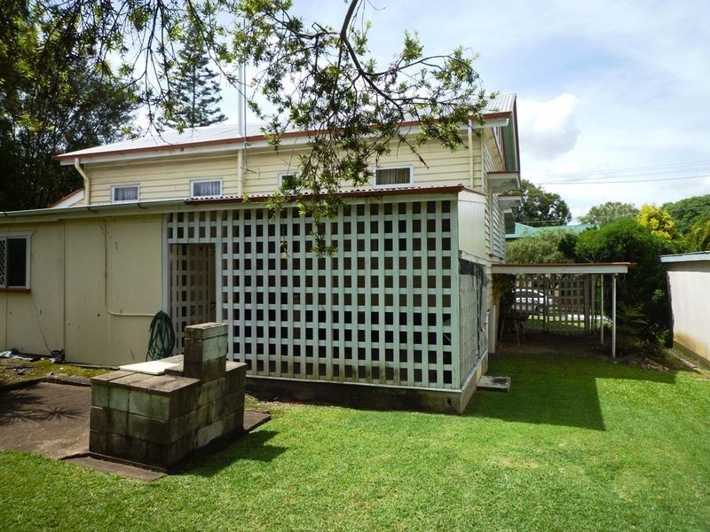 1 Georges Lane, Newtown QLD 4305