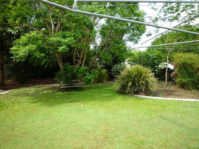 54 Mary Street, Blackstone QLD 4304