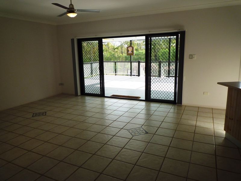 38 Eastfield Court, Deebing Heights QLD 4306