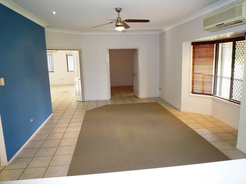 38 Eastfield Court, Deebing Heights QLD 4306