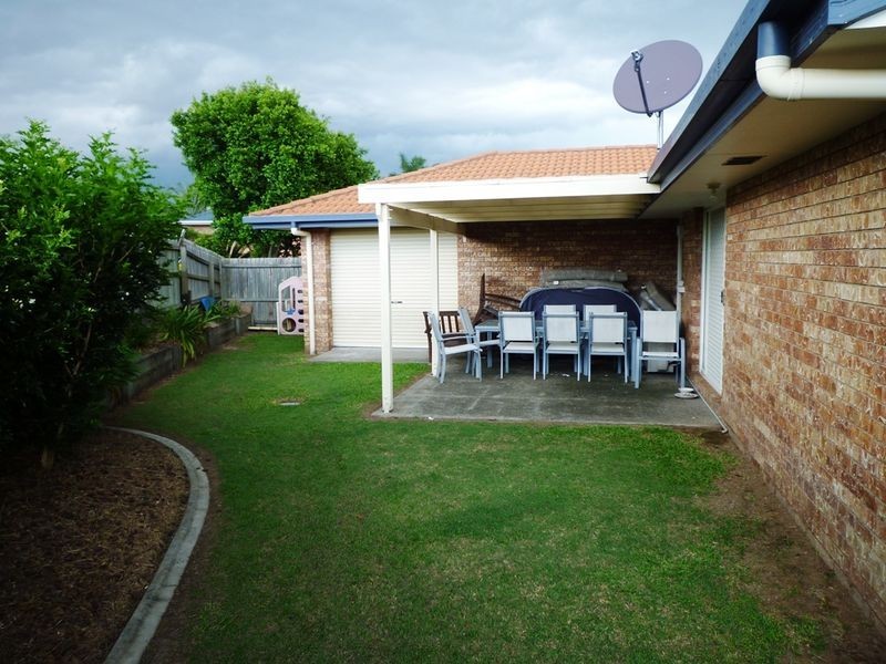 21 Sandalwood Drive, Yamanto QLD 4305