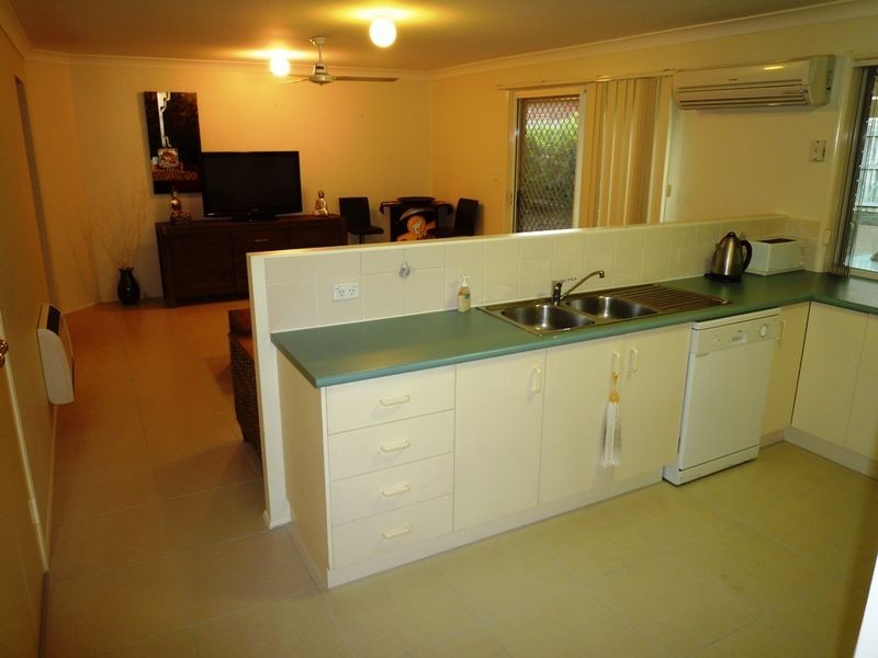 21 Sandalwood Drive, Yamanto QLD 4305