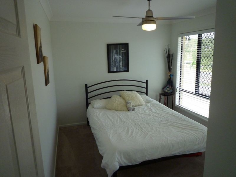 3 Appleby Close, Kensington Grove QLD 4341
