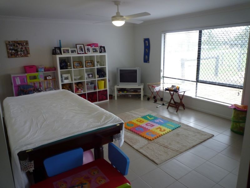 3 Appleby Close, Kensington Grove QLD 4341