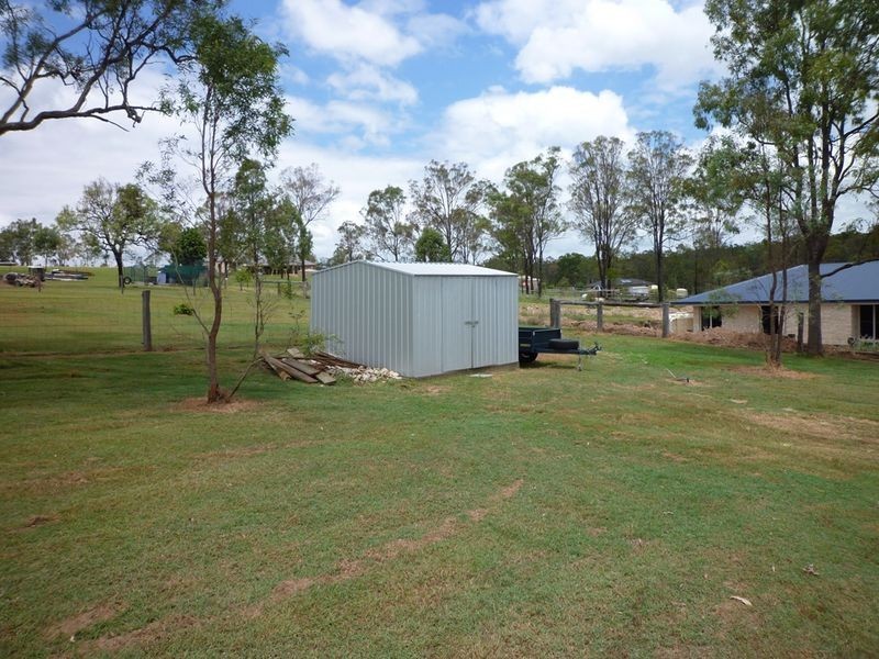 3 Appleby Close, Kensington Grove QLD 4341
