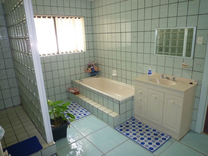 10 Doherty Lane, Karrabin QLD 4306