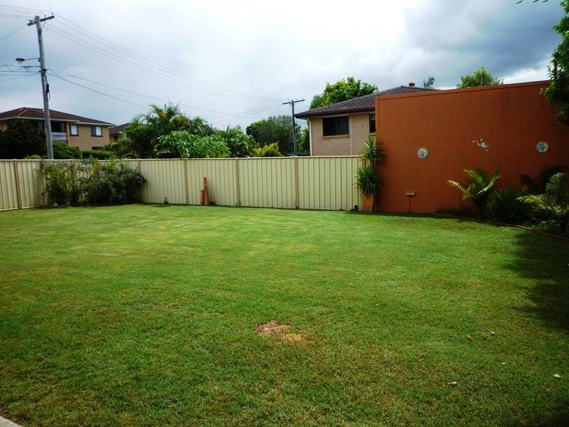 1 Aberdeen  Street, Bundamba QLD 4304