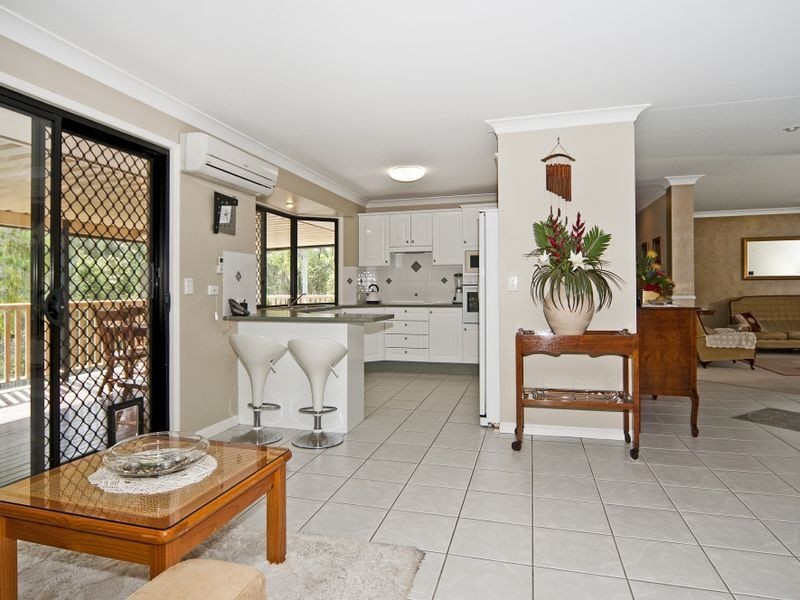 16 Jacana Crescent, Flinders View QLD 4305