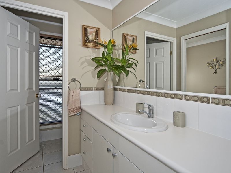 16 Jacana Crescent, Flinders View QLD 4305