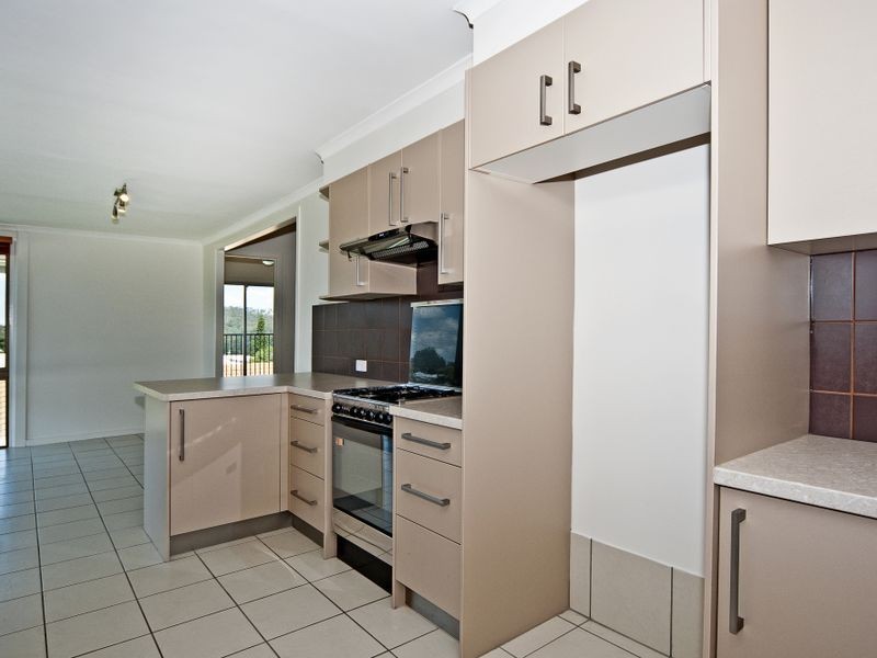 28 Morris Street, Silkstone QLD 4304