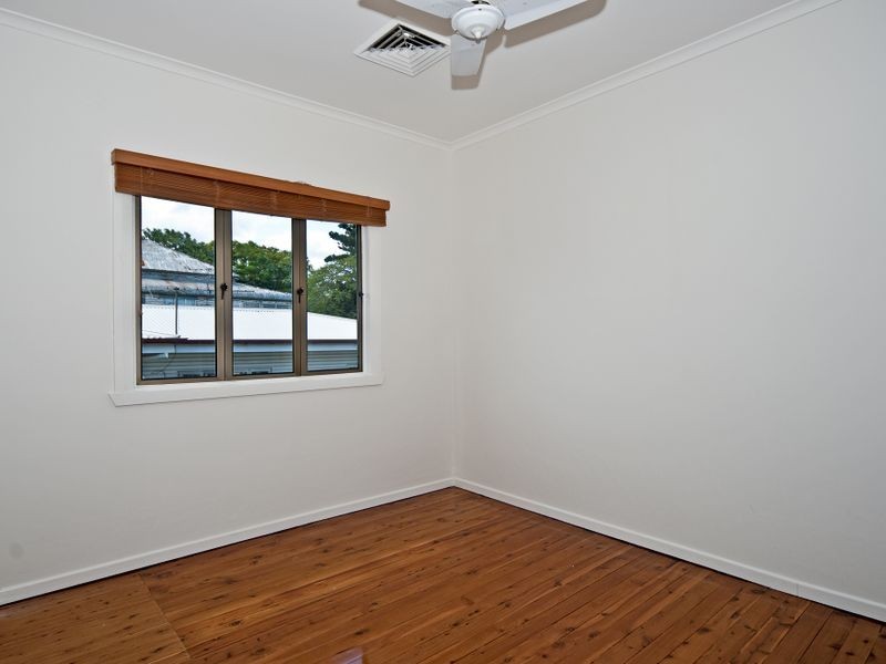 28 Morris Street, Silkstone QLD 4304