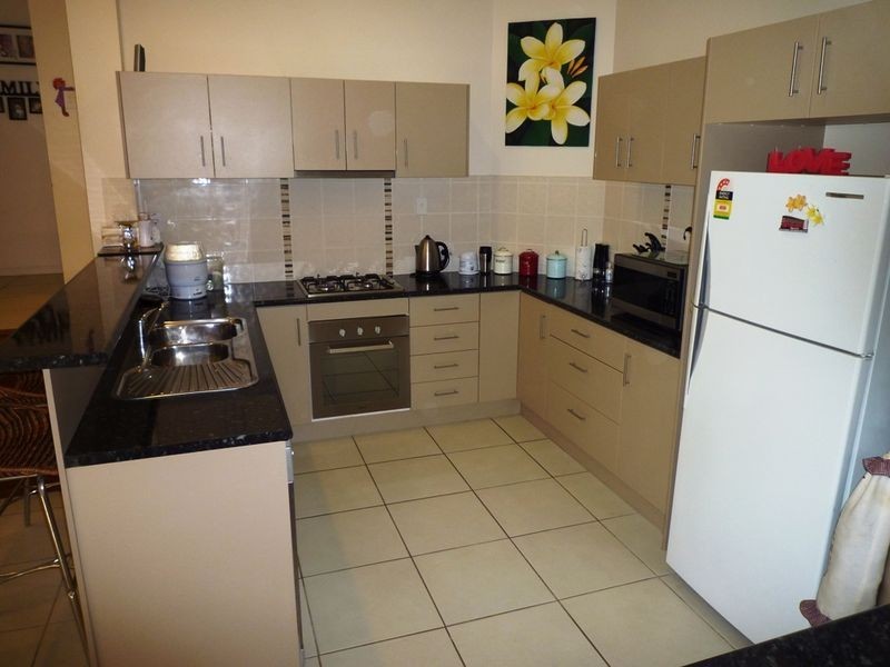 27 Benjamin Court, Yamanto QLD 4305