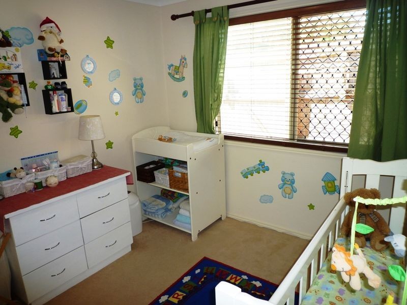 27 Benjamin Court, Yamanto QLD 4305