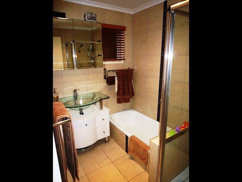 4 Bowen Street, Churchill QLD 4305