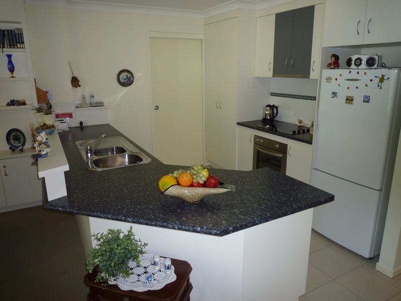 1/45 Sealy Street, Silkstone QLD 4304