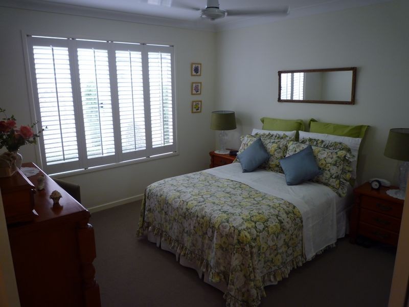 1/45 Sealy Street, Silkstone QLD 4304