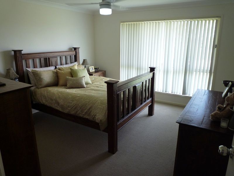 13 Harwood Street, Kensington Grove QLD 4341