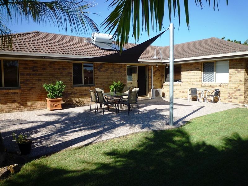 4 Oregon Close, Yamanto QLD 4305