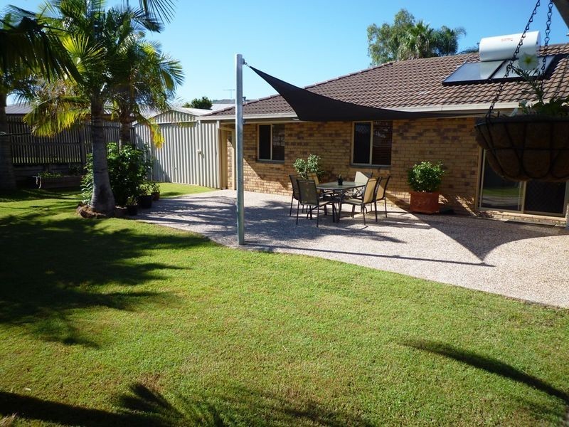 4 Oregon Close, Yamanto QLD 4305