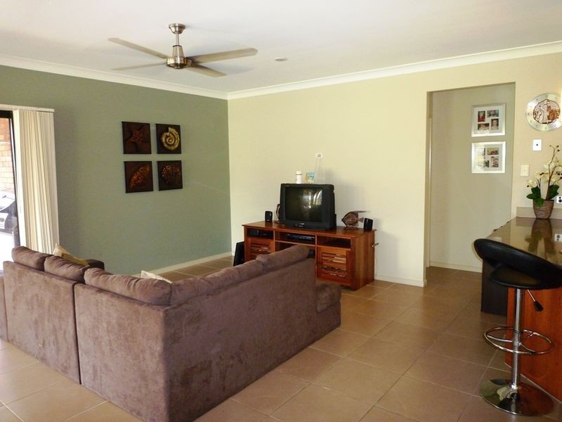20 Stephenson Crescent, Kensington Grove QLD 4341