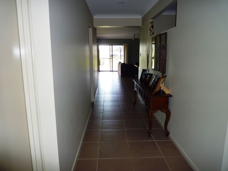 20 Stephenson Crescent, Kensington Grove QLD 4341