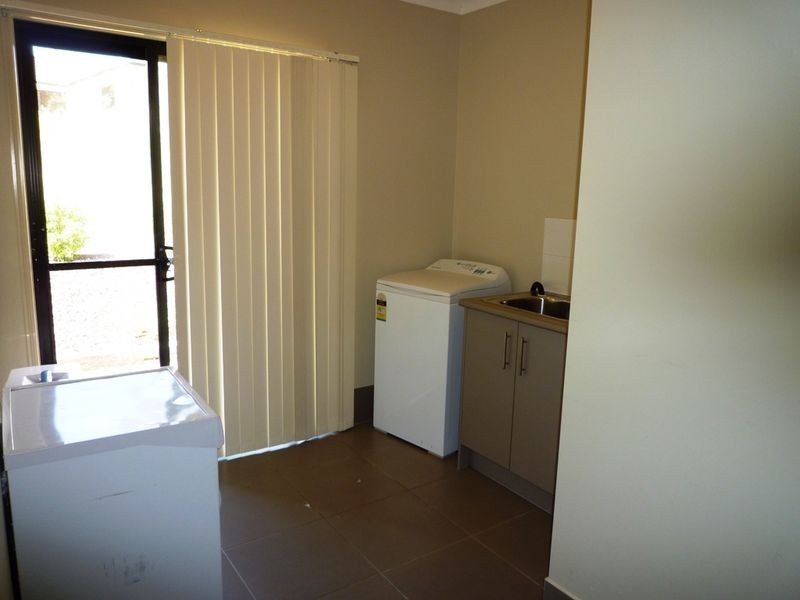 20 Stephenson Crescent, Kensington Grove QLD 4341