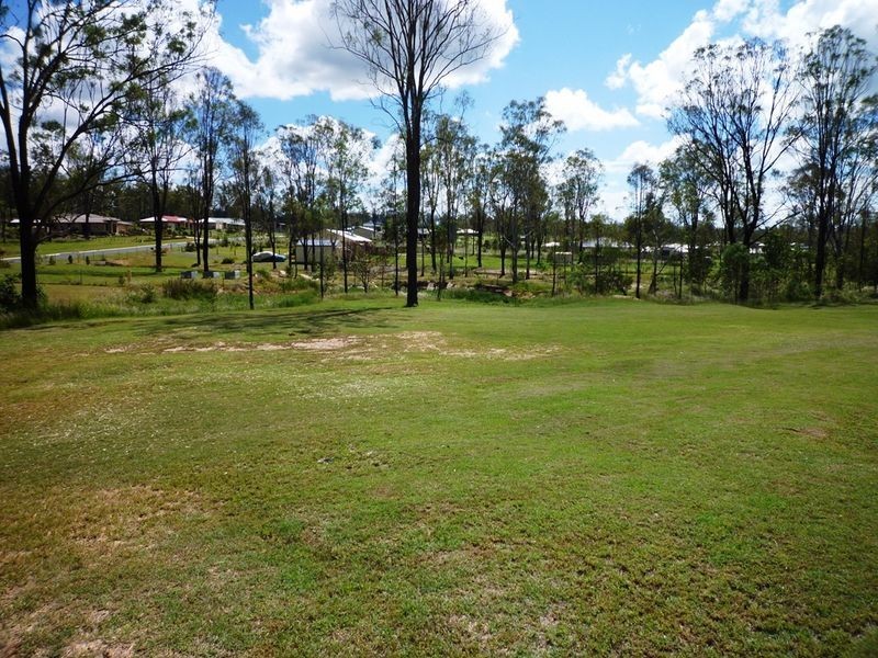 20 Stephenson Crescent, Kensington Grove QLD 4341