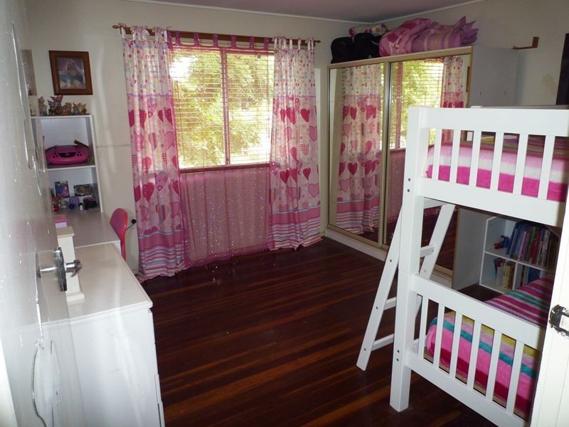 23 McGill Street, Raceview QLD 4305