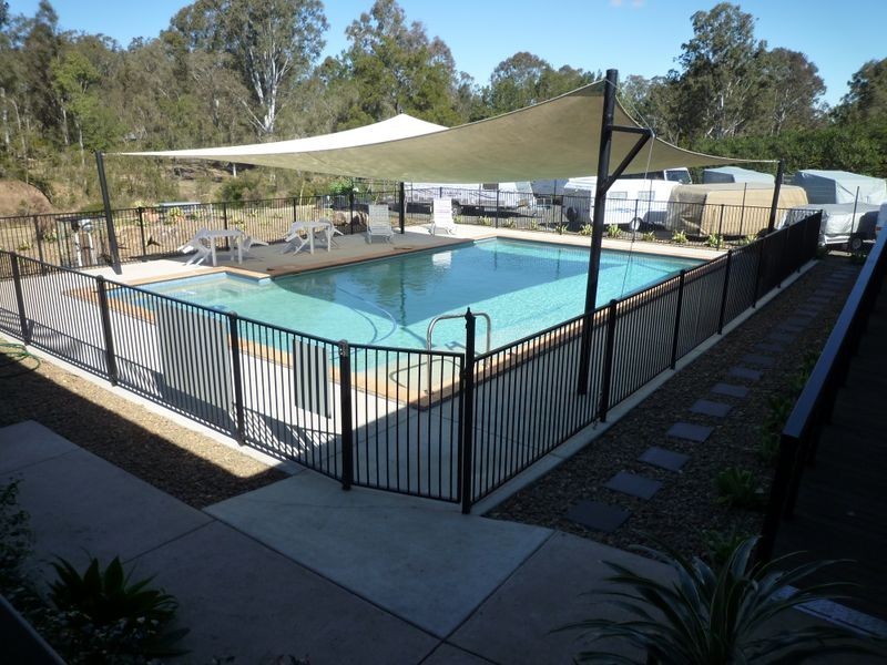 2/45 Sealy Street, Silkstone QLD 4304