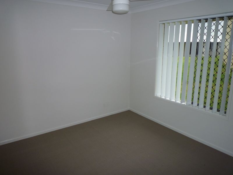 31 Powells Road, Yamanto QLD 4305