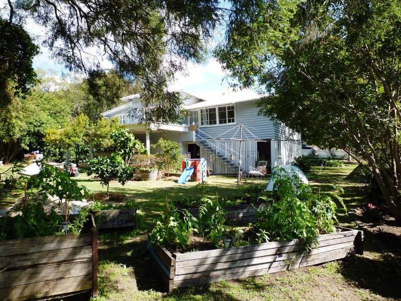 46 Whitehill Road, Eastern Heights QLD 4305