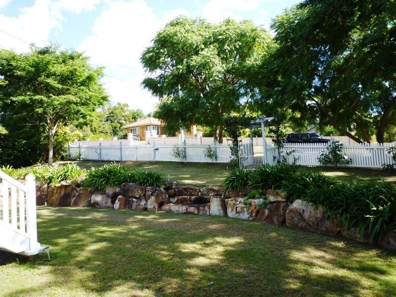 46 Whitehill Road, Eastern Heights QLD 4305