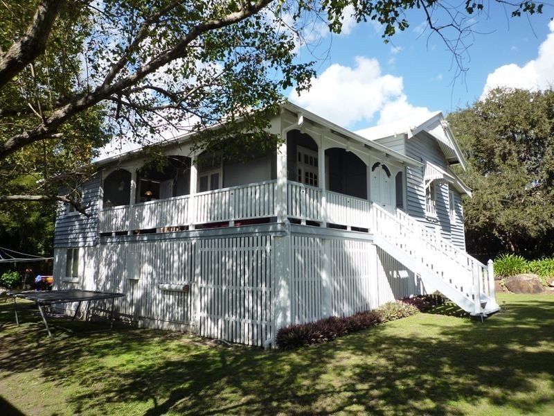 46 Whitehill Road, Eastern Heights QLD 4305