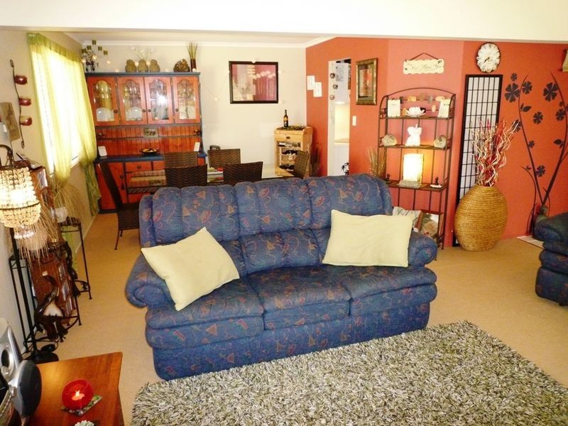 17 Toft Drive, Raceview QLD 4305