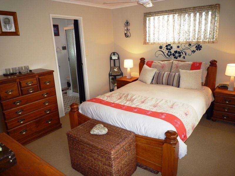 17 Toft Drive, Raceview QLD 4305