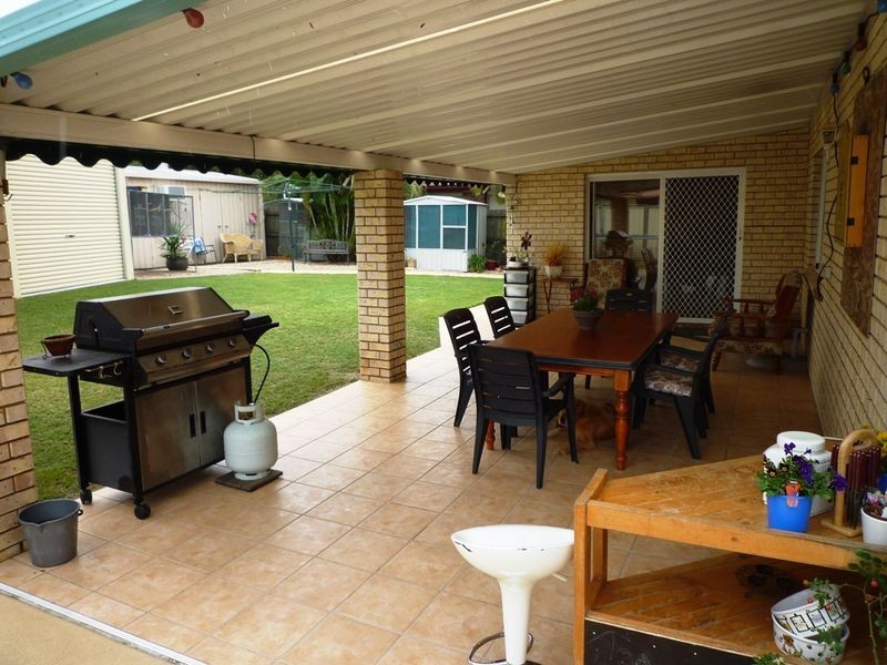 17 Toft Drive, Raceview QLD 4305