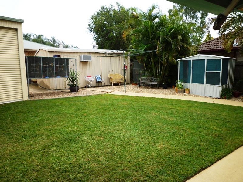 17 Toft Drive, Raceview QLD 4305