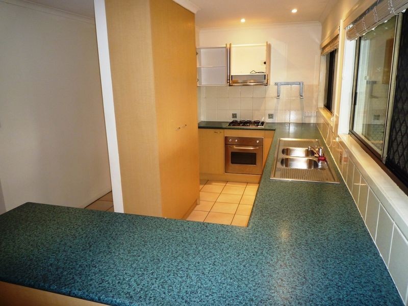 2 Dolben Street, Willowbank QLD 4306
