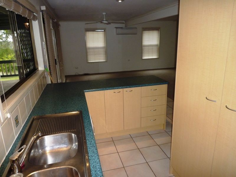 2 Dolben Street, Willowbank QLD 4306