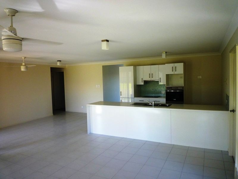 35 Powells Road, Yamanto QLD 4305