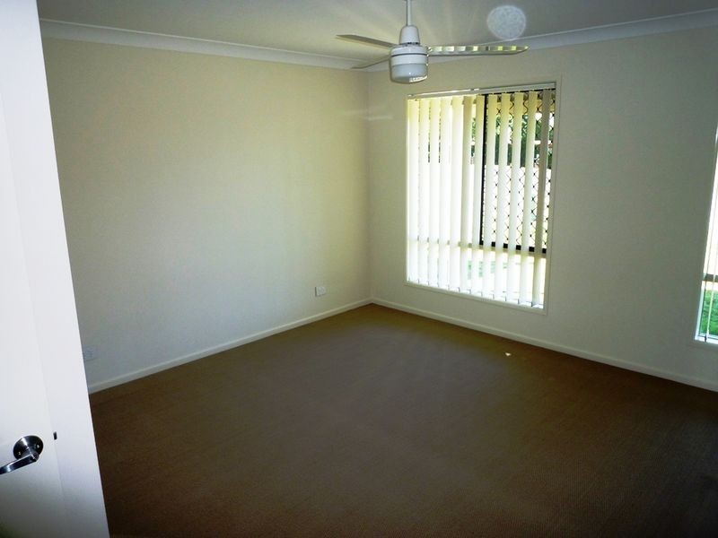 35 Powells Road, Yamanto QLD 4305